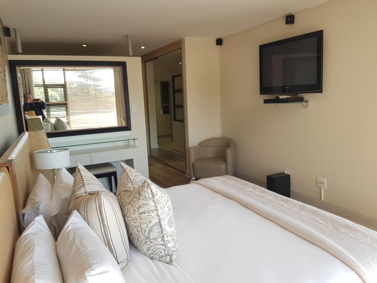 Weom Apartments Sandton Exterior foto